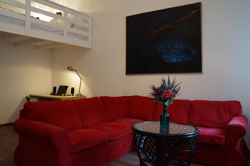 Julia'S Home Budapest Luaran gambar