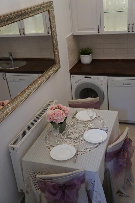 Julia'S Home Budapest Luaran gambar