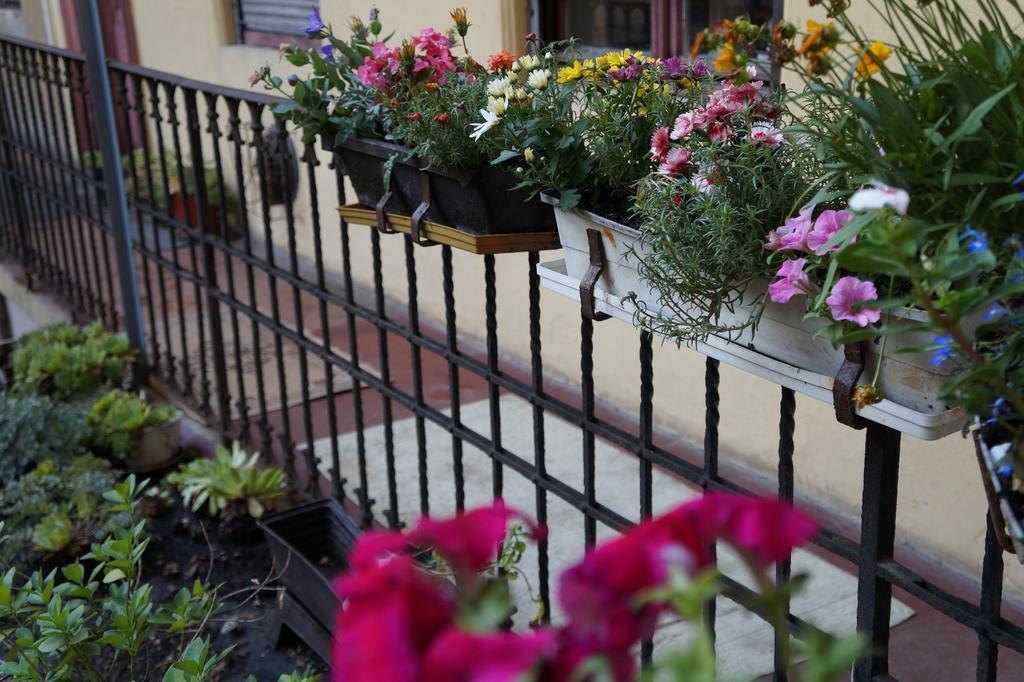 Julia'S Home Budapest Luaran gambar