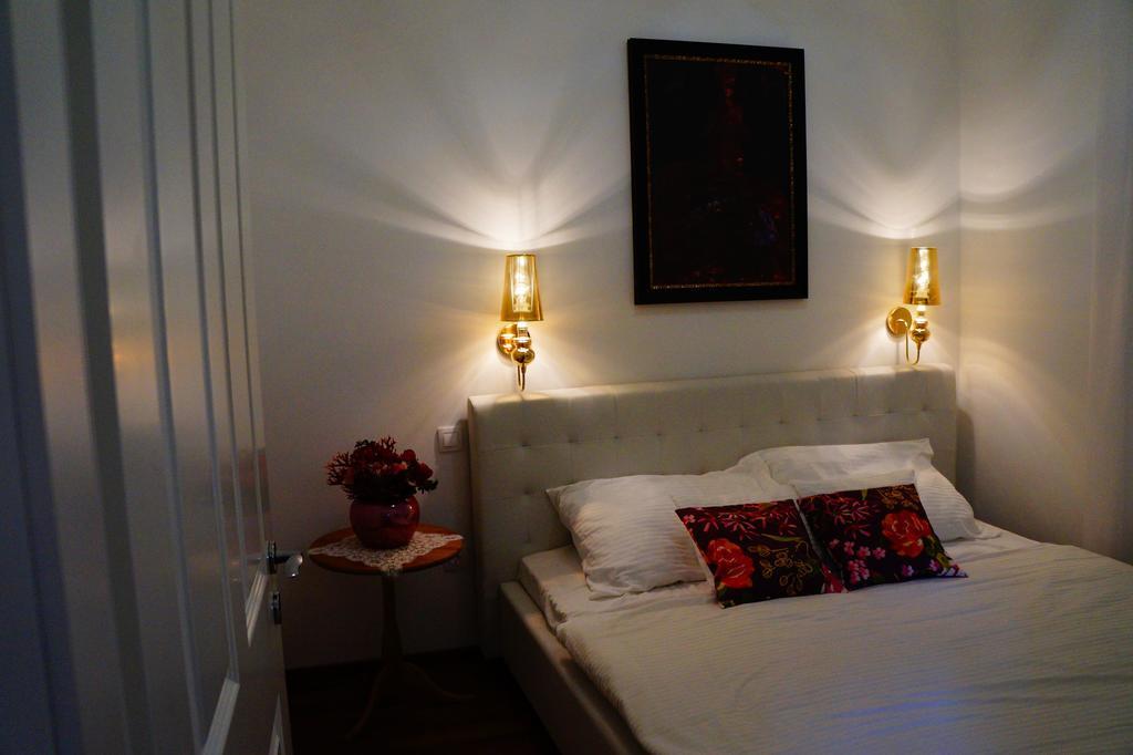 Julia'S Home Budapest Luaran gambar